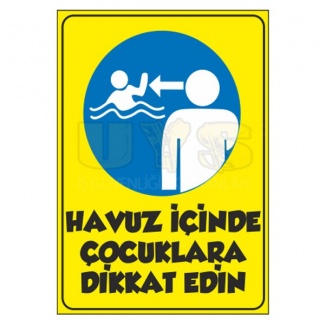 Havuz İçinde Çocuklara Dikkat Edin